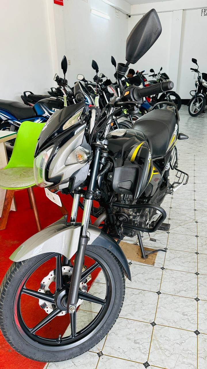 Photo 6