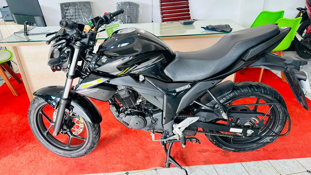 SUZUKI SUZUKI GIXXER MONOTONE SD
