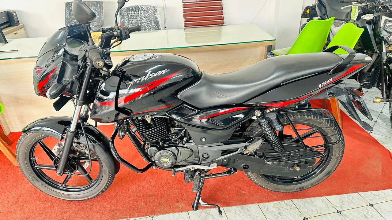 BAJAJ BAJAJ PULSAR SD